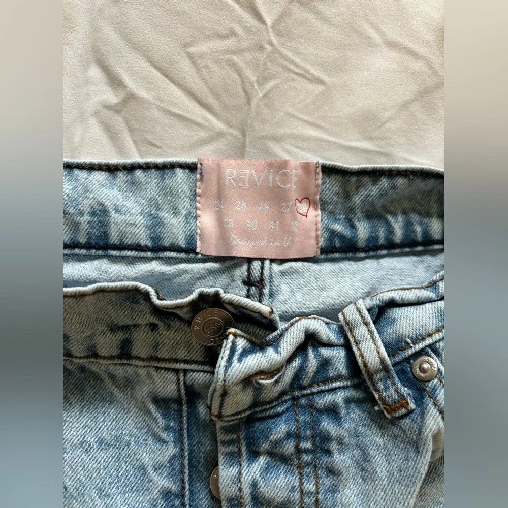 Edikted Jeans - Picture 2 of 3
